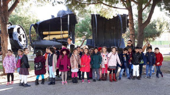 Sevgili öğrencilerimiz Çimenlik Kalesi, Çanakkale Deniz Müzesi ziyaret ettiler (EKİP Eceabat)